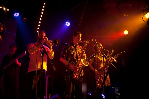 Dele Sosimi Afrobeat Orchestra, Switzerland, JazzOnze+, 2011